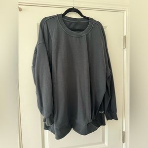 Lululemon crewneck